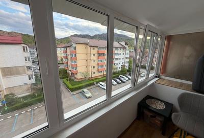 Apartament cu 2 camere decomandat, mobilat în Noua - 9