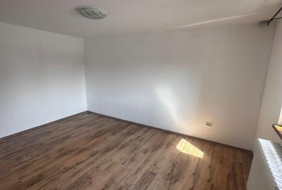 Casă individuală cu 5 camere cu Canalizare în Nicolina - 4