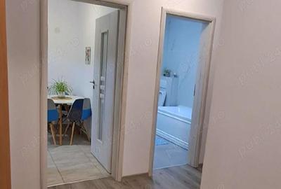 Apartament cu 2 camere decomandat în Tractorul - 3