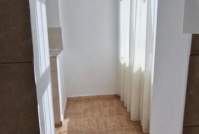 Garsonieră semidecomandată în Central - 9