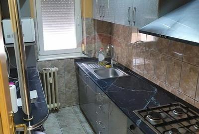 Apartament cu 3 camere de vanzare in zona Fortuna - 11