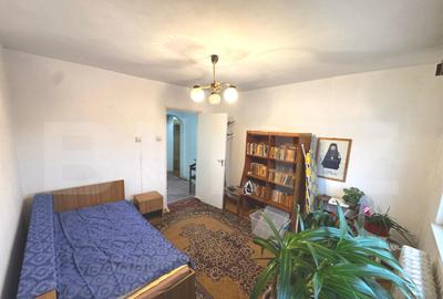 Apartament cu 3 camere decomandat în Central - 1