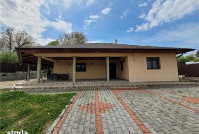 Casă cu 4 camere cu Teren 1500 Mp în Central - 6