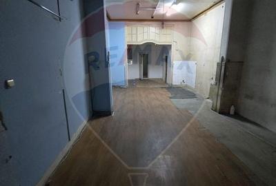 Spatiu ultracentral Craiova de inchiriat - 5