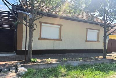 Casă individuală cu 3 camere cu Canalizare în Central - 5