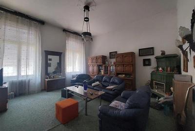 Apartament generos cu 3 camere, zona Metianu - 14