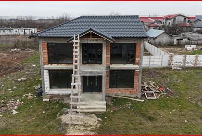 Casă individuală cu 5 camere cu Teren 242 Mp în Ștefăneștii de Jos - 2