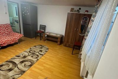 Garsonieră decomandată în Tache - 2