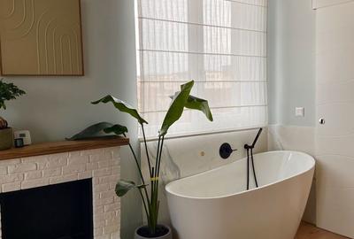 Apartament cu 3 camere în Central - 1