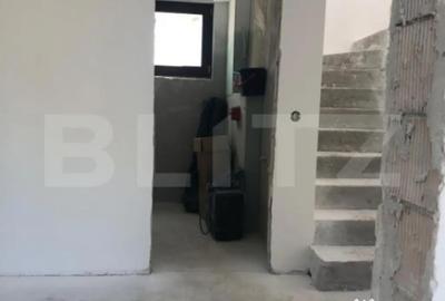 Casă cu 4 camere cu Teren 750 Mp în Central - 2