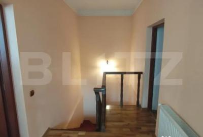 Casă cu 4 camere cu Teren 200 Mp în Central - 7