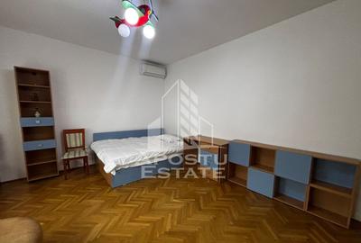 Apartament 4 camere, loc de parcare, zona Centrala - 4