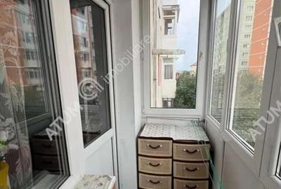 Apartament 3 camere balcon pivnita zona Vasile Aaron din Sibiu - 10