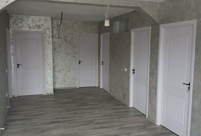 Casă cu 4 camere în Central - 7