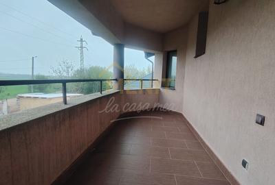 Casă individuală cu 4 camere cu Garaj în Băicoi - 9
