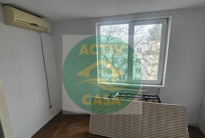 Apartament 3 camere, liber - 3