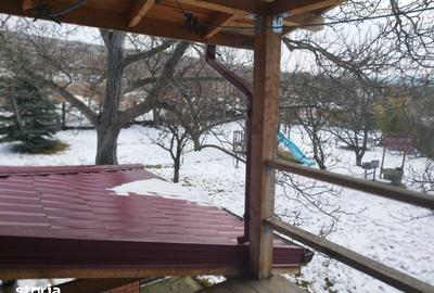 Casă cu 4 camere cu Teren 1000 Mp în Bucium