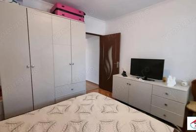 Apartament 3 camere Micro 16 din BCA - 16