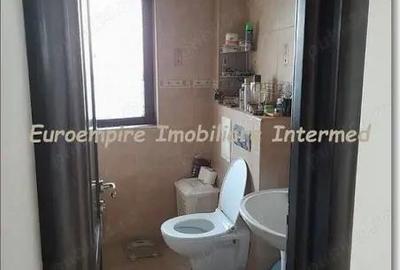 Apartament cu 3 camere decomandat în Anda - 3