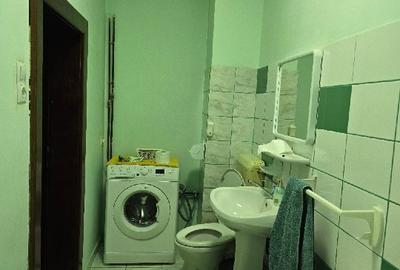 Garsonieră decomandată în Răcădău - 8