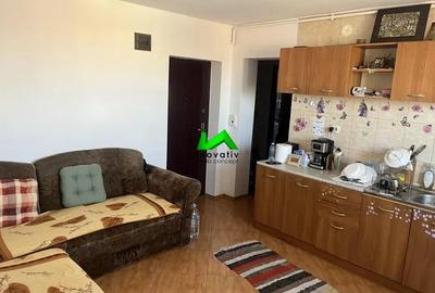 Apartament cu 3 camere decomandat în Hipodrom 4