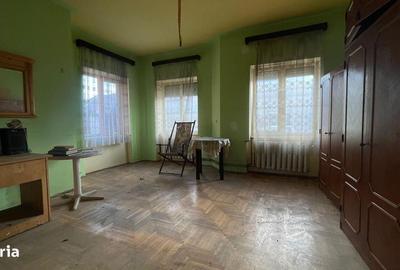 Casă cu 4 camere cu Canalizare în Ultracentral - 4