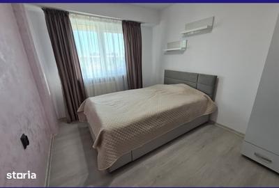 Apartament cu 3 camere decomandat în Rovine - 4