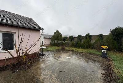 Casă cu Teren 1439 Mp în Central - 9