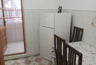 Apartament cu 3 camere decomandat în Kamsas - 4