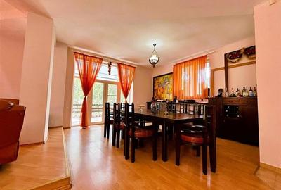 Vila Impunatoare cu Piscina pentru Familie sau Investitie Turistica - 7