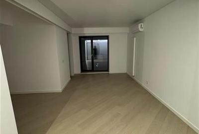 Studio 44mp Cortina North