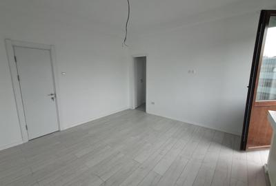 Apartament cu 5 camere decomandat în Moșilor - 2