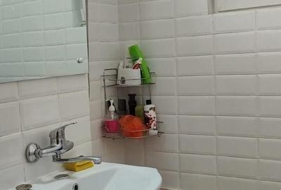 Apartament cu 3 camere decomandat în 9 Mai - 1