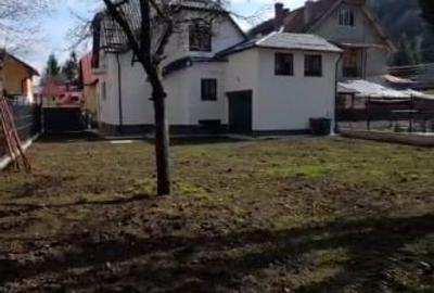 Casă individuală cu 6 camere cu Teren 534 Mp în Central - 2