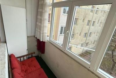 2 camere l Zona Spitalul de Urgenta/ Biseria Sf. Vineri l Etaj intermediar - 8