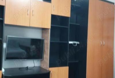 Apartament cu 2 camere decomandat în Far