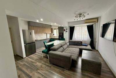 Vând apartament cu 3 camere, 80 mp, cu parcare - 1