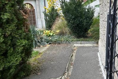 Spațiu comercial, de 95 mp, în Central