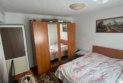 Casă individuală cu 4 camere cu Canalizare în Brătianu - 9