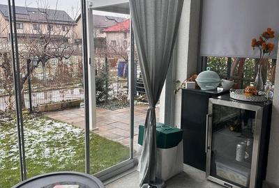 Casă cu 4 camere cu Teren 200 Mp în Central - 11