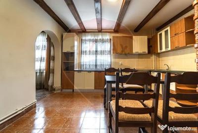 Casă cu 6 camere cu Teren 463 Mp în Sud - 11
