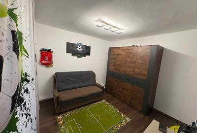 Apartament cu 3 camere decomandat în Central - 4