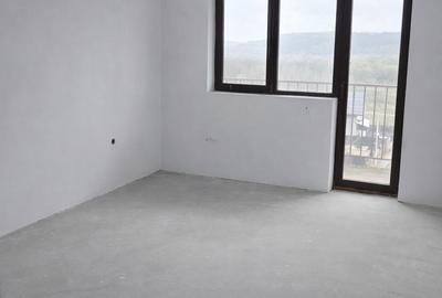 Apartament cu 3 camere decomandat în Central - 3