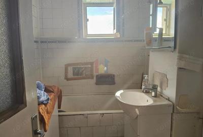 4 camere, 80 mp, etaj 2, Decomandat - Plantelor - 1