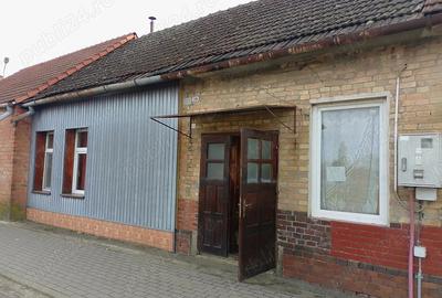 Casă în Central - 1