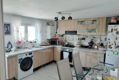 Casă cu 3 camere cu Teren 950 Mp în Mănești - 11