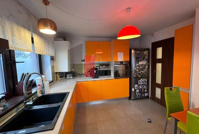 Duplex cu 5 camere cu Canalizare în Crevedia - 13