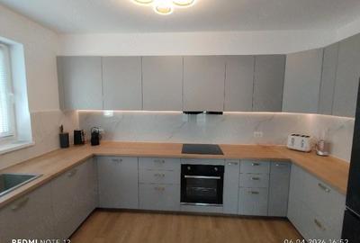 Casă cu 7 camere cu Teren 559 Mp în Central - 7