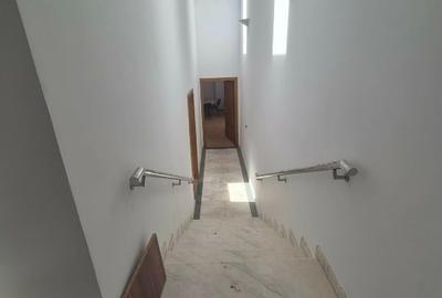 Casă individuală cu 8 camere cu Teren 300 Mp în Central - 8