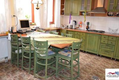 Casă cu 8 camere cu Teren 1000 Mp în Sângeorgiu de Mureș - 8